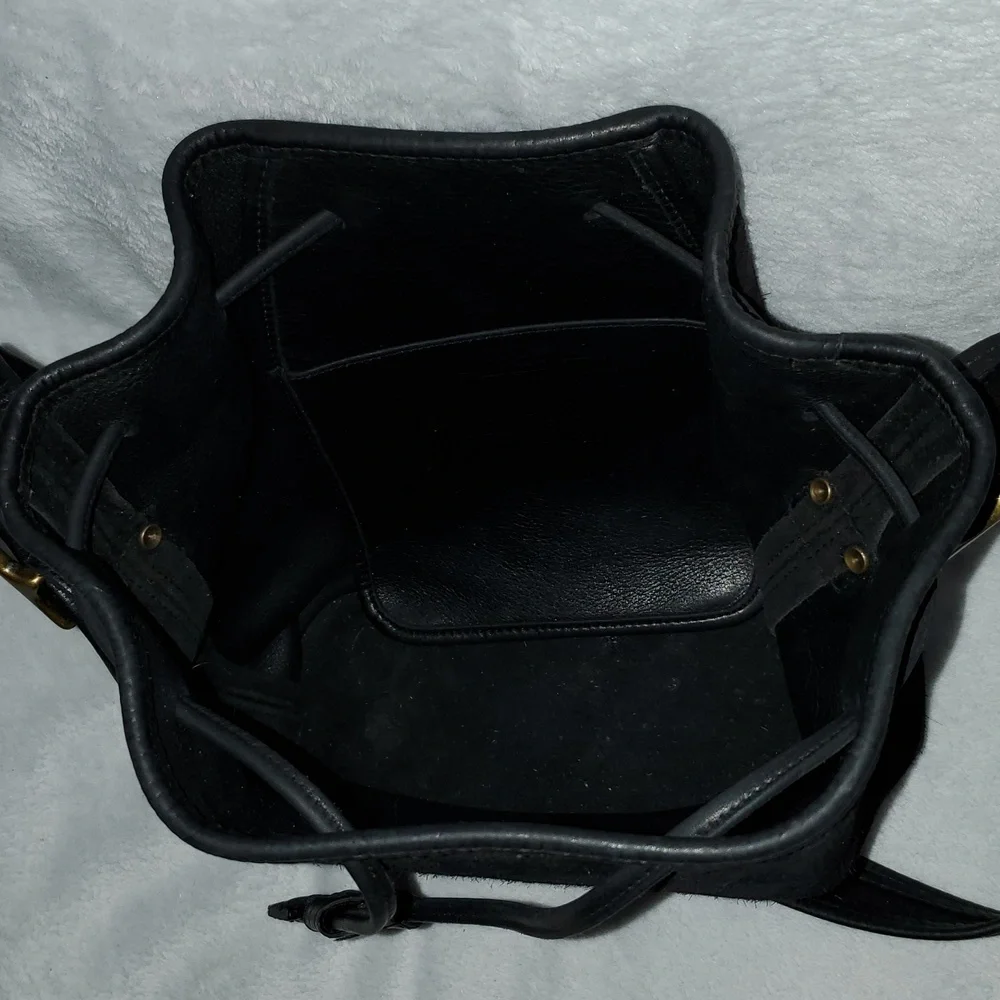 VTG Coach Berkeley Drawstring Shoulder Bag - Picture 6 of 10